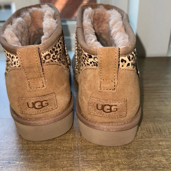 Women's Ultra Mini Speckles Slip-On Booties Size 9 Chesnut/animal print - Picture 5 of 8